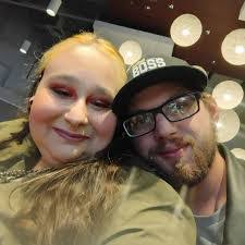 Brad Lefebvre's Instagram, Twitter & Facebook