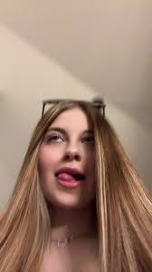 Summervibes with a Blondish Girl from Austria 🌞