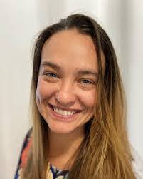 Mandy Carlton's Instagram, Twitter & Facebook