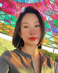 Ivy Huang's Instagram, Twitter & Facebook