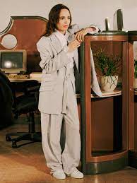 I'll be sharing things i care about with you all on here— from meaningful voices that need to be heard, to important lgbtq+ and social issues to. Ellen Page Talks Homophobia In Hollywood Finding Her Voice Porter