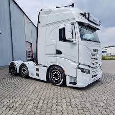 Pin By Miguel Martinez Segovia On Camiones In 2021 Big Trucks Trucks Instagram