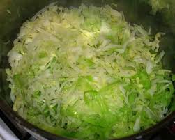Season with salt and pepper before serving. Recipe Young Cabbage With Chicken Dukan Diet