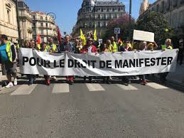 Tractage par les gilets jaunes de rodez au. Montpellier Acte Xxii Des Gilets Jaunes Et Droit De Manifester Pour Tous Le Mouvement
