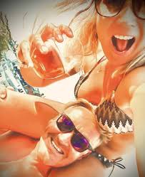 Podkast-par røper utroskapsdetaljer