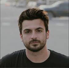 Shawn Junior's Instagram, Twitter & Facebook