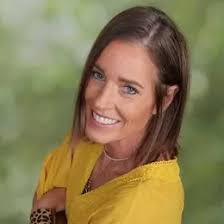 Rhonda Hogue's Instagram, Twitter & Facebook