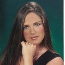 Tracy Maze's Instagram, Twitter & Facebook