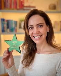 Congratulations to our Spring 2025 Student of Distinction, Fernanda Lee!  Every semester, faculty nominate and vote for a student who has stood out  in classes by having a positive attitude and going