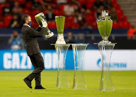 الدوري الأوروبي أو دوري أوروبا أو كما كانت تعرف سابقاً كأس الاتحاد الأوروبي هي مسابقة كرة قدم للأندية الأوروبية أنشئت في عام 1971 من. Fhsemskjo9rosm
