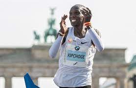 Jun 12, 2021 · in the half marathon, micah drew of kalispell garnered the mens' crown, in a time of 1:12:26, and the womens' champ was columbia falls' elizabeth wasserman, at 1:21:37. Eliud Kipchoge S Marathon World Record Kipchoge Average Running Pace
