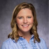 Carmen Ross's Instagram, Twitter & Facebook