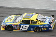 Features all the official teams, drivers and cars from the three nascar national series as well as the xtreme dirt tour, racing on 39 authentic tracks.» Elliott Sadler Wikiwand