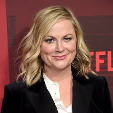 Amy poehler stopped by e! Amy Poehler Popsugar Celebrity