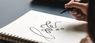 Que ce soit pour un événement bien spécifique ou pour faire plaisir, nous avons tous envie de trouver et d'offrir le cadeau original qui lui fera plaisir. Calendrier Des Anniversaires De Mariage On Change Tout Poisson Plume