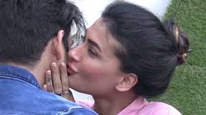 Pavitra punia and rahul vaidya's friendship will go for a toss and the latter decides to join hands with aly goni. Has Bigg Boss 14 Contestant Pavitra Punia Undergone Lip Enhancement Surgery