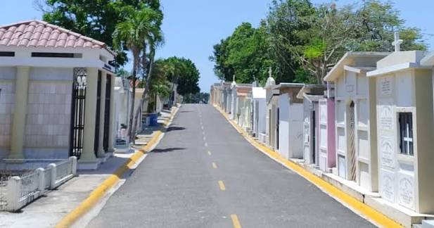 Así luce siempre y permanentemente el Cementerio Municipal de Moca, porque  la administración del mismo y la Alcaldía de la ciudad del viaducto tiene  enfocada sus metas de que los servicios funerarios
