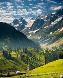 Himachal Is Love On Instagram Instagram Photo By Rajshree1209 Sonmarg Jammu And Kashmir Ind Cool Places To Visit Beautiful Places On Earth Kashmir India