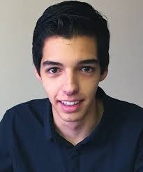 Wendy Lacasse's Instagram, Twitter & Facebook