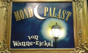Mit eigenem ensemble, richtigem spielplan, theaterkneipe und allem drum und dran. Wieder Ein Netter Abend Im Mondpalast Bild Mondpalast Von Wanne Eickel In Herne