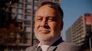 No hay dónde perderse" y "que la continuidad sea real": J. A. Kast se  inclina por el candidato de Carter en La Florida