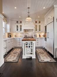 Traditional Kitchen Found On Zillow Digs Traditional Kitchen Interior Kitchen Design Kitchen Interior