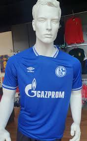 Zur saison 2021/22 kehrte uth zum 1. Schalke 04 Trikot 2020 21