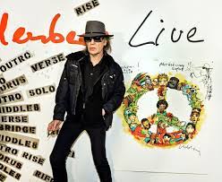 Desde unicef pedimos un mayor compromiso de todos los sectores para su erradicación. Udo Lindenberg Peace Zeichen Fur Den Frieden Unicef Deutschland Presseportal