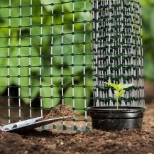 Multi purpose plastic garden netting has many applications in gardening, horticulture game keeping, sports, and amenity and industrial markets. Garden Trellis Mesh Decorative Plastic Garden Mesh