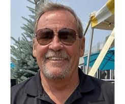 Amanda Vandiver's Instagram, Twitter & Facebook