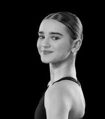 Joan Kellogg's Instagram, Twitter & Facebook