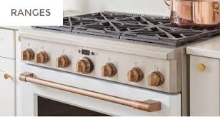 For frequent entertaining or the avid cook double oven gas ranges make it easy. Cafe Appliances Products At Metro Appliances More Kitchen Home Appliance Stores Authorized Cafe Appliances Retailer In Tulsa Ok