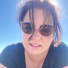 Kelly Pelletier's Instagram, Twitter & Facebook