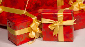 Download 42 christmas presents wallpapers free. Christmas Presents With Golden Ribbons Wallpaper Holiday Wallpapers 51718