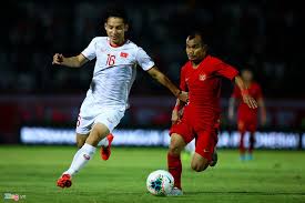 Trận đấu hấp dẫn giữa việt nam vs malaysia sẽ được tường thuật trực tiếp trên vtc1. Logo Cá»§a NgÆ°á»i Thai Tren Ngá»±c Ao Tuyá»ƒn Viá»‡t Nam Cafeland Vn