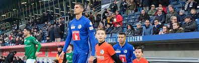 As a licence holder (no. Fc Luzern Einlaufkids