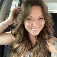 Is a 300w outlet safe for 850w plant wall?