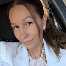 THIS GIRL IS THE DEFINITION OF PERFECT! (YOU MUST WATCH THIS VIDEO) Follow  me