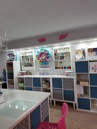 There are over 25 spaces in that tour and together that is a whole ton of inspiration. Pin On Craft Rooms Studios