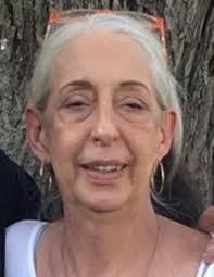 Colleen Bayer's Instagram, Twitter & Facebook