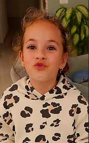 Tal Schneider טל שניידר تال شنايدر