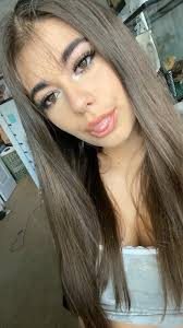 Christian teen from North Carolina introduces herself