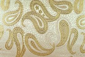 We did not find results for: Brokat Paisley Champagner Gold