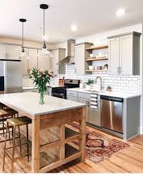 33 Beautiful Farmhouse Kitchen Decor Ideas 16 Farmhouse Kitchen Decor Home Decor Kitchen Interior Design Kitchen