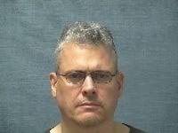 Massillon police arrest man accused of stalking 14-year-old girl