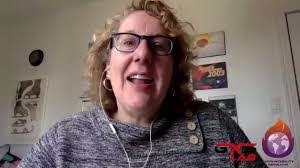 Karen Sebesta's Instagram, Twitter & Facebook