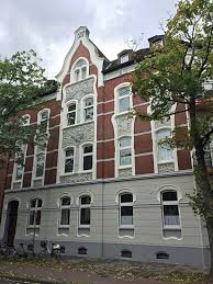 Ob eine wohnung in zentraler lage, etwa im lebendigen kreuzviertel, oder ein grundstück oder eigenheim in eher landwirtschaftlich geprägten stadtvierteln wie wolbeck, gremmendorf und gelmer: 2 Zimmer Wohnung Zum Verkauf Steinfurter Str 39 48149 Munster Kreuzviertel Mapio Net