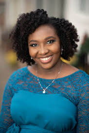 Alicia Earl's Instagram, Twitter & Facebook