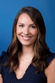 Linda Emory's Instagram, Twitter & Facebook