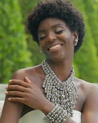 Because your style should always match your confidence. #sassyjones , Shop  the Look:, • Ebony Bib